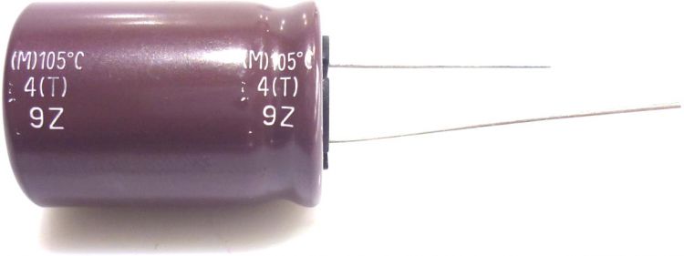 Kondensator 82µ/400V Ø=18mm H=25mm