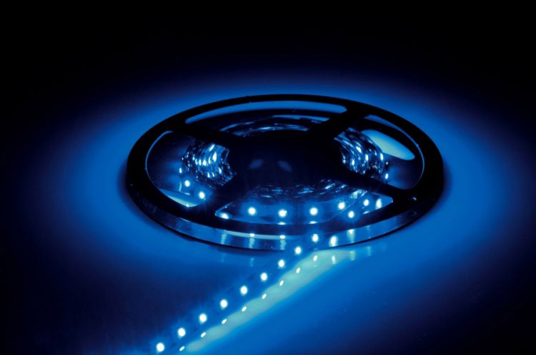 Inspilight LED Stripe - einfarbig Blau - 300 LEDs - Rolle 5m