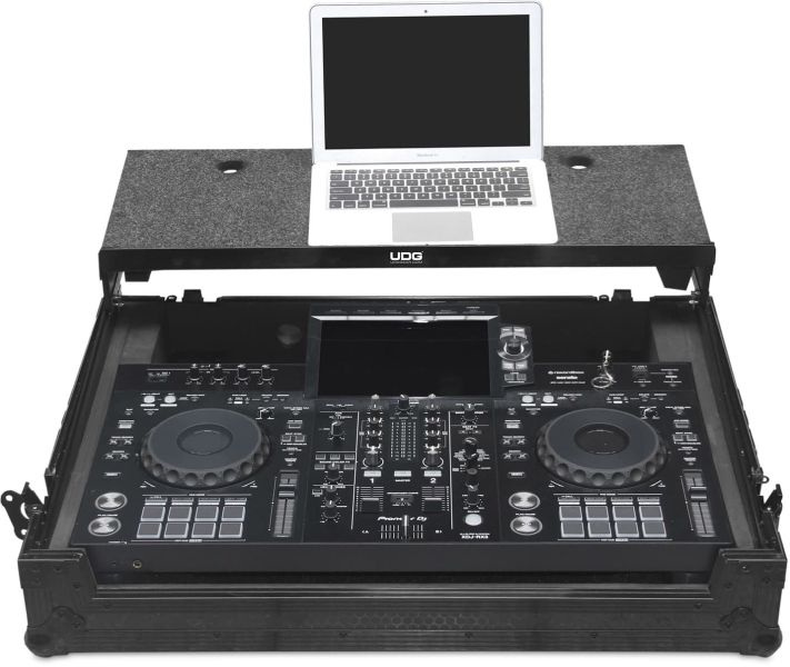 UDG Ultimate Flight Case Pioneer DJ XDJ-RX3 Schwarz Plus (Laptop-Ablage + Rollen)