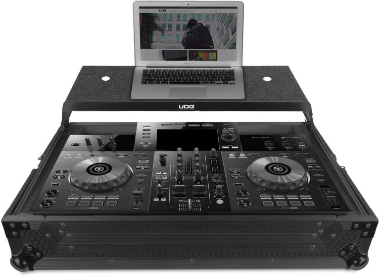 UDG Ultimate Flight Case Pioneer DJ XDJ-RR Schwarz Plus (Laptop-Ablage)