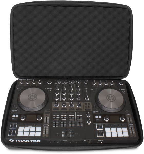 UDG Creator NI Traktor Kontrol S4 MK3/ S2 MK3 Hardcase Schwarz