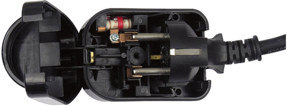 DAP-Audio UK to Schuko Plug adapter 230 V / 240 V - cheap at LTT