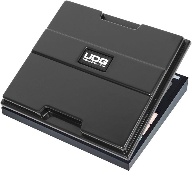 UDG Ultimate NI Maschine+/MK3 Equipment Cover Schwarz