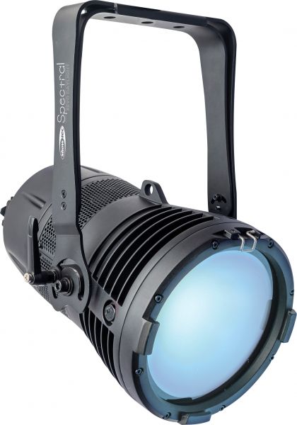 Showtec Spectral Revo Daylight IP65 140 W Abstimmbarer tageslichtweißer LED Spot