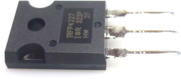 Transistor IRFP 4227 PBF 200V/130A