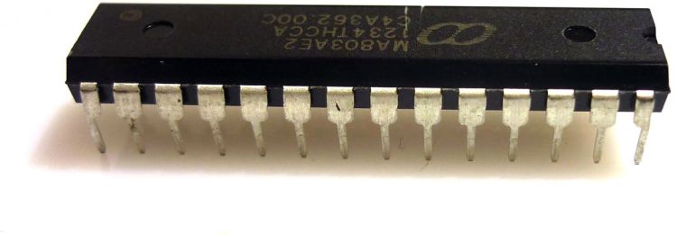 CPU TMH-9 LED unter DMX Stecker