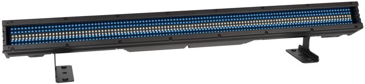 SHOWTEC Photon Strobe 448x 1,5 W RGBM-LEDs + 224x 3 W CW-LEDs