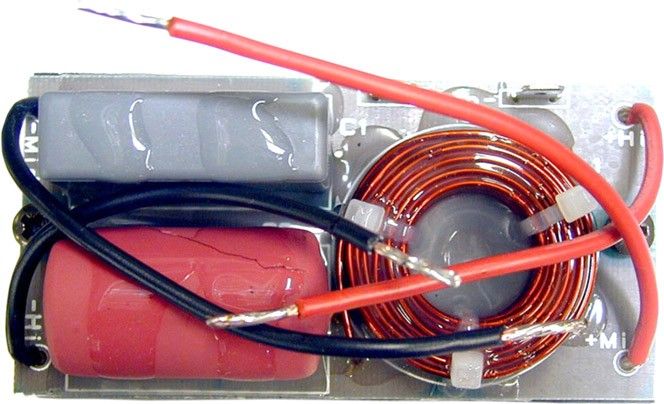 BMS SC 8 - 8 - Passive Weiche für BMS4590L 2" Coaxial Treiber 150 W + 80 W