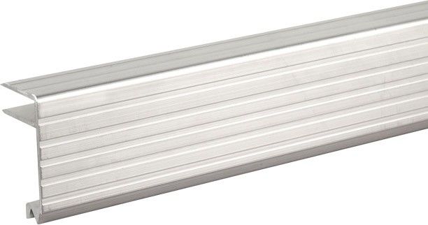 Adam Hall Hardware 6146 Aluminium-Deckelrahmen für 7 mm Material