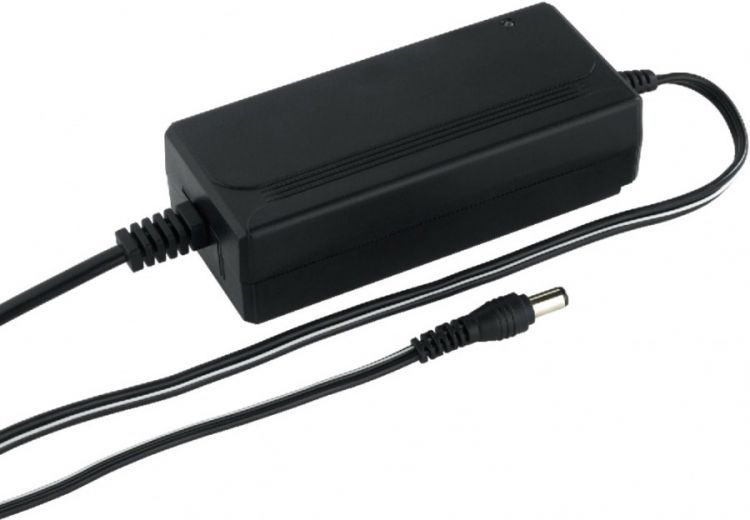 MONACOR PSS-1230DC Schaltnetzgeraet 12V/3A